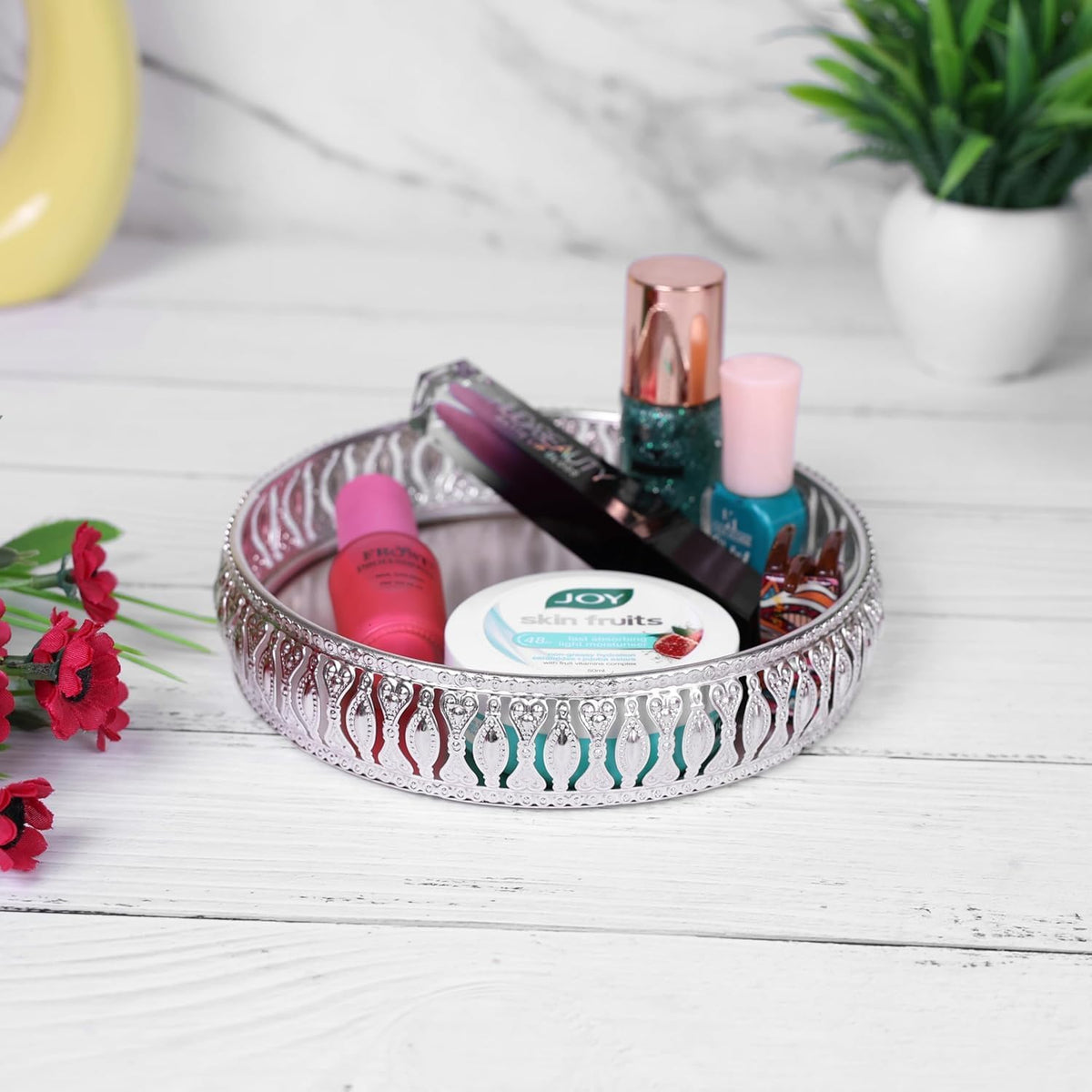 Silver Decorative Multipurpose Round Tray – 6 × 1 Inches Ornate Metal Platter for Snacks, Dry Fruits, Makeup, Jewelry, Puja & Gifts – Elegant Home Décor Serving Tray